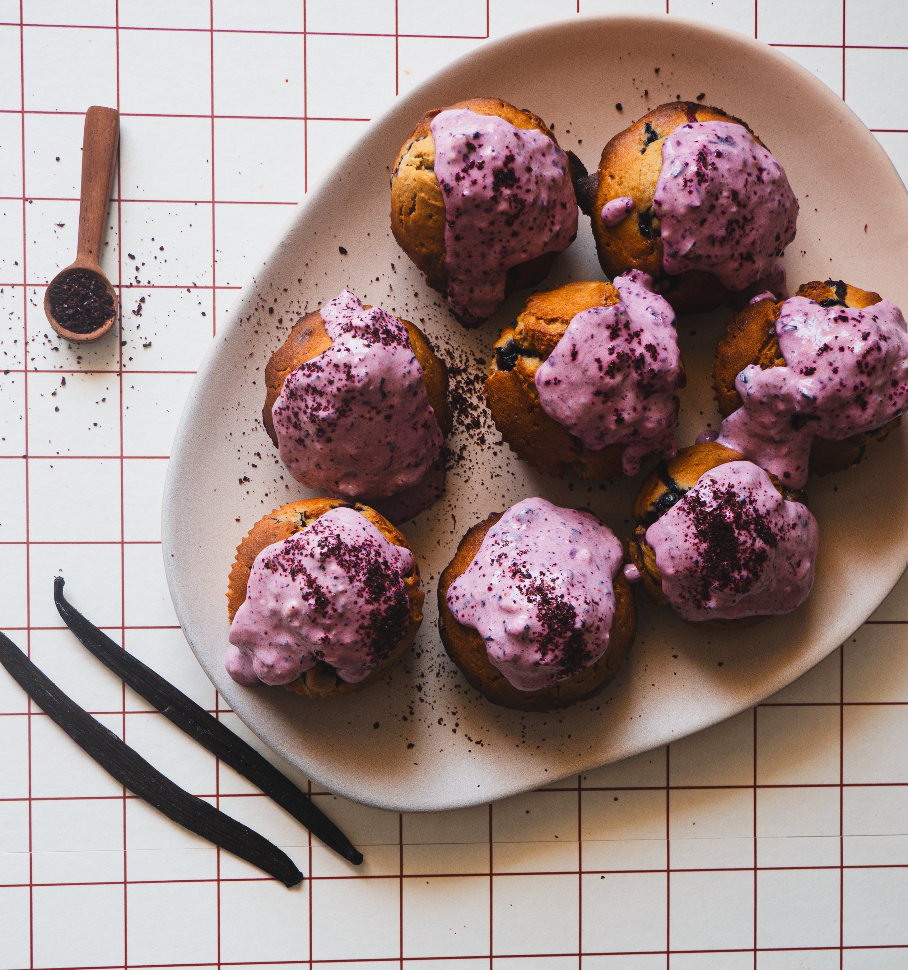 Bosbessen muffins met sumak icing