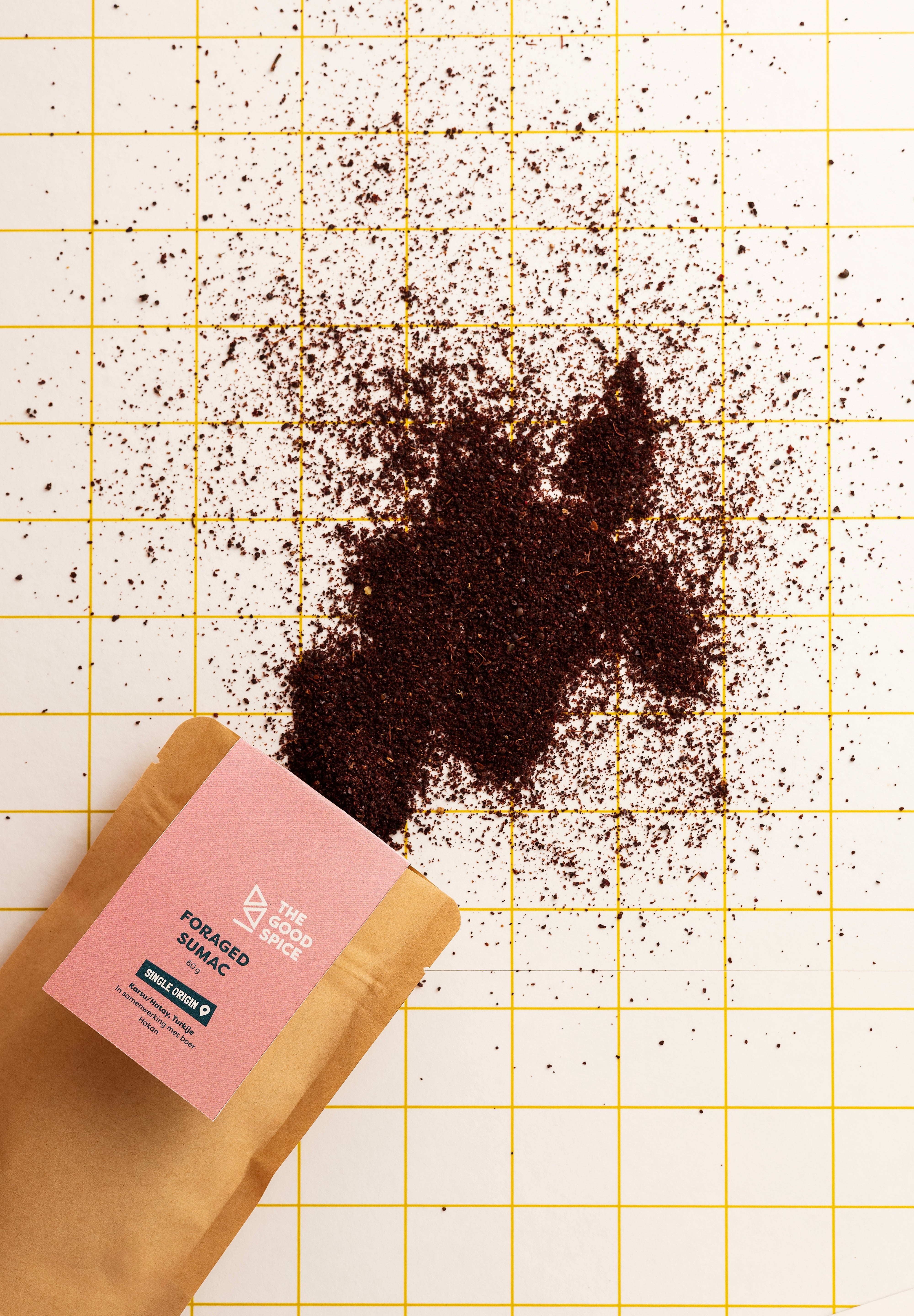 Sumak gemalen | Foraged Sumac